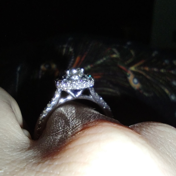 14k sz 7 Vera Wang Love engagement ring - Picture 12 of 16
